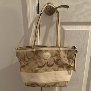 Coach handbag